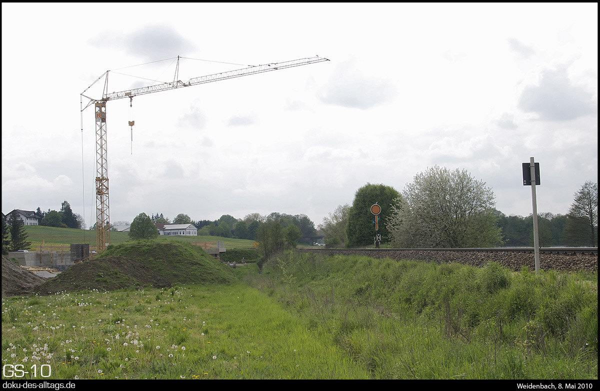 Strecken und Bahnhöfe